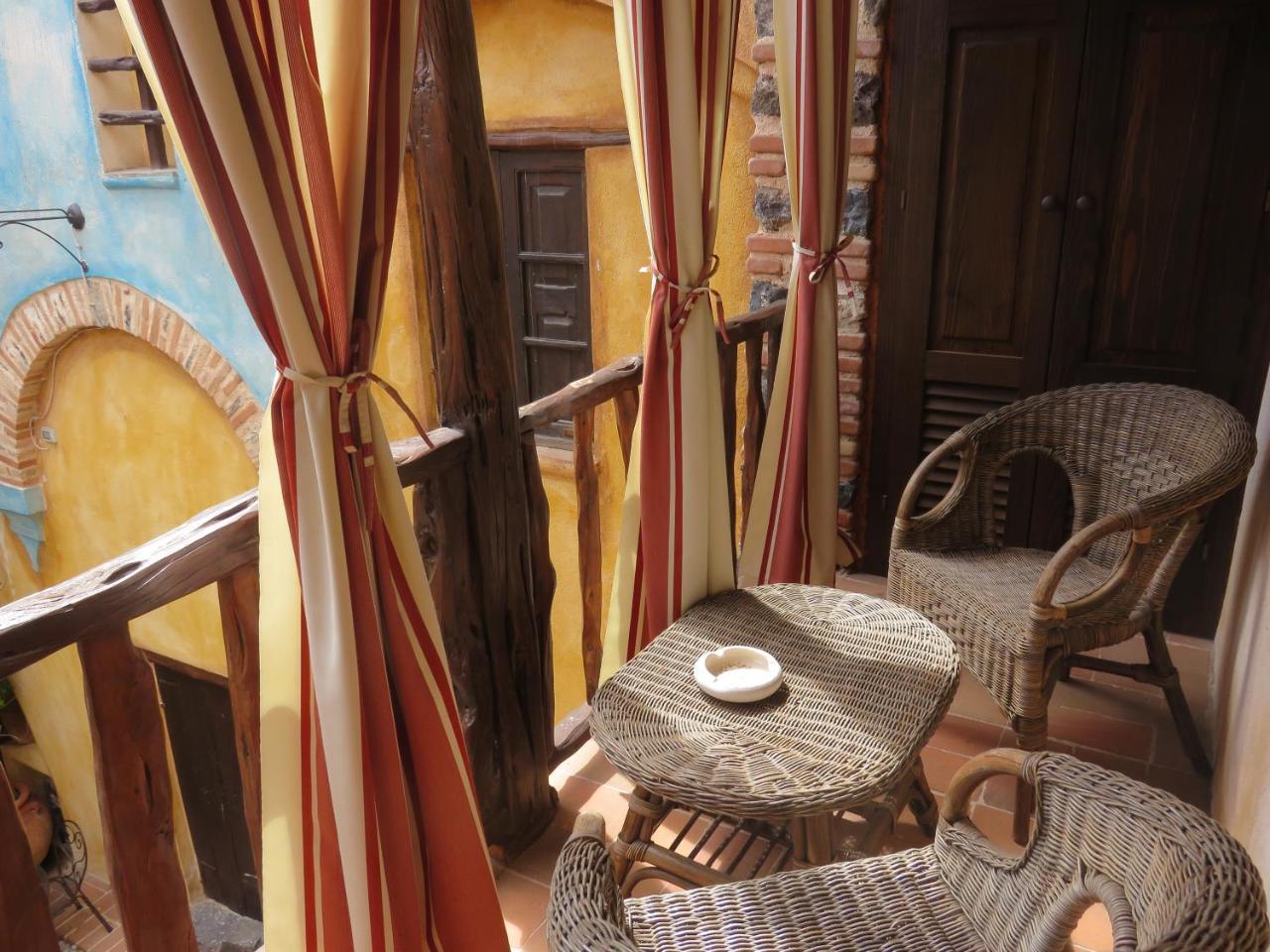 Hotel Anticos Palathos Orosei Exterior foto